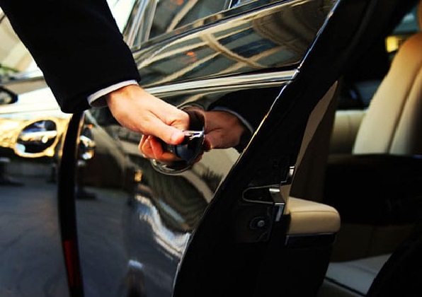 Airport Pick-up and Transfers